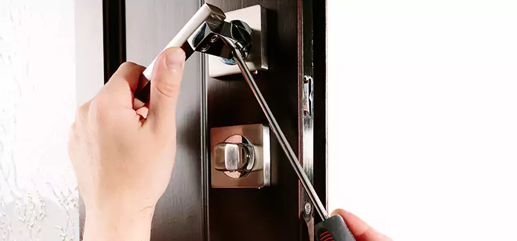 Door Lock Replacement Service Langley Park