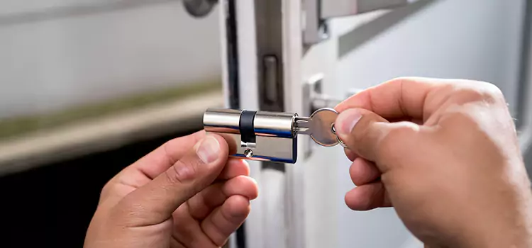 Emergency Locksmith for House Langley Park